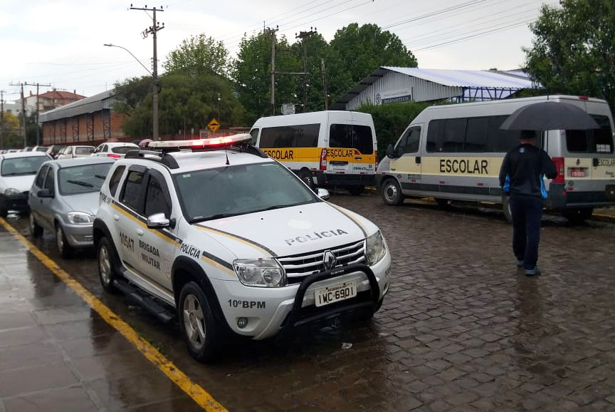 Orientação de trânsito é realizada pela Brigada Militar em Vacaria