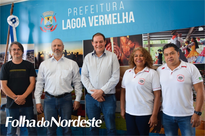 Prefeito recebe membros do Retrô Car Club