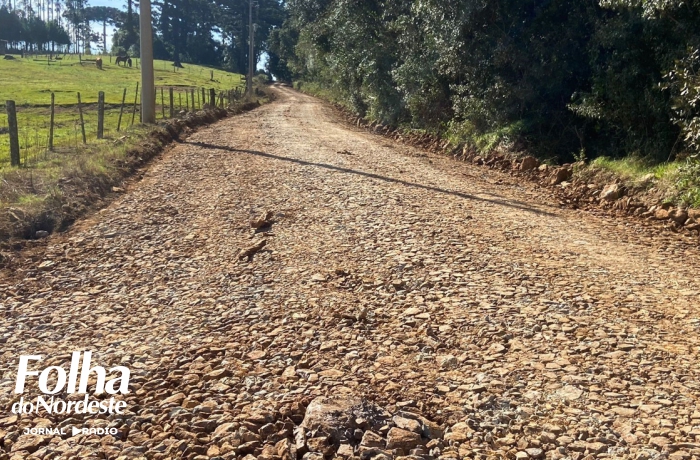 Prefeitura de Lagoa Vermelha intensifica manutenção e melhoria das estradas rurais