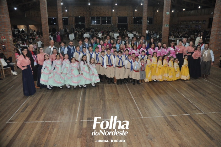 Noite de tradição e elegância no CTG Alexandre Pato