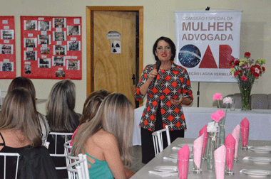 Presidente Estadual da Comissão da Mulher Advogada/OAB-RS visita Lagoa Vermelha