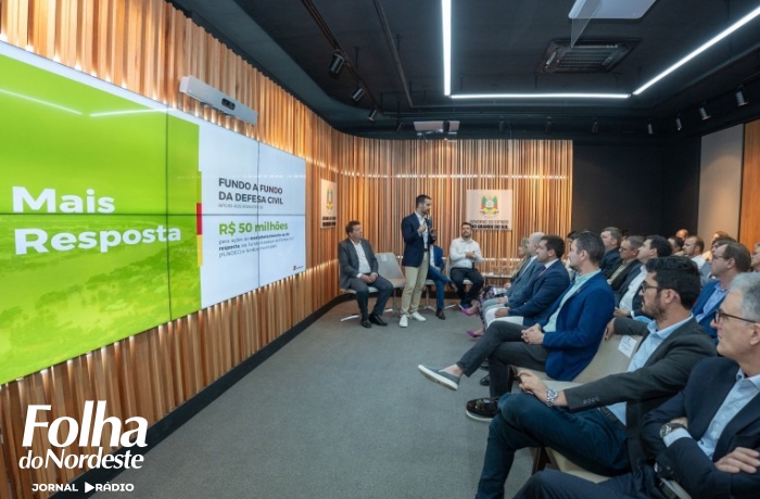 Em reunião com a Famurs, governo apresenta balanço e novas medidas de apoio a vítimas de eventos climáticos no Estado