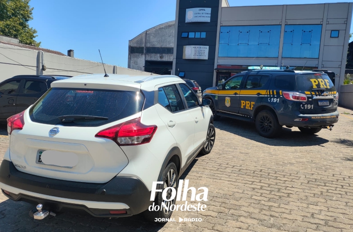 PRF recupera veículo roubado e prende motorista na BR-285, em Passo Fundo