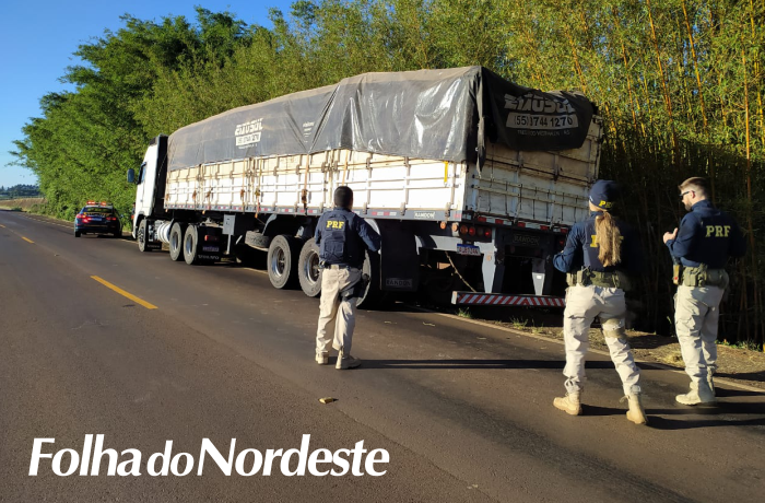 PRF apreende caminhão carregado com 350 mil maços de cigarros contrabandeados