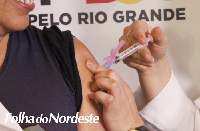 Com vacinação, RS tem menor número de casos de Covid-19 e óbitos desde junho de 2020