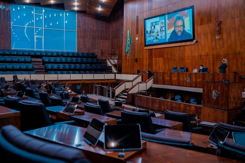 Assembleia aprova projeto Veículo Legal