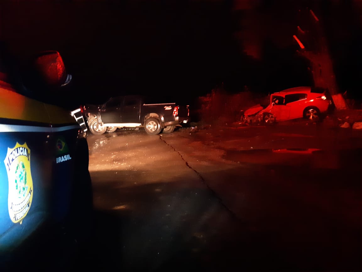 PRF atende acidente com motorista embriagado