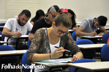 Candidatos realizam prova do Vestibular Complementar de Verão da UPF