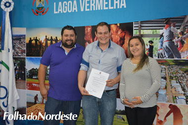 Prefeito Gustavo Bonotto assina projeto de Lei para Ampliação da Licença Maternidade e Paternidade
