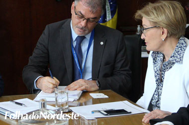 Ana Amélia apresenta ao MAPA alternativas para enfrentar crise no setor leiteiro