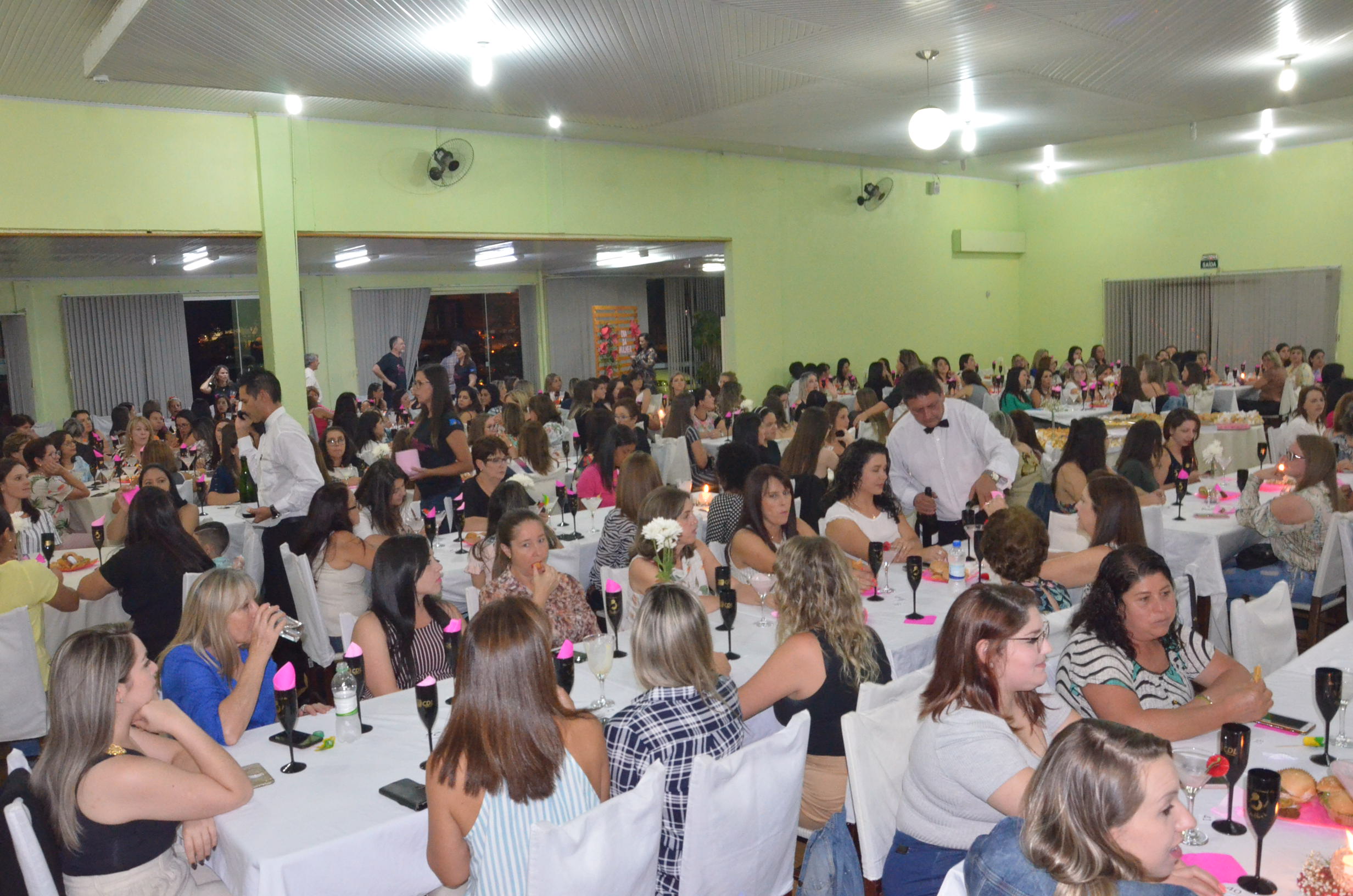 CDL comemora Dia Internacional da Mulher