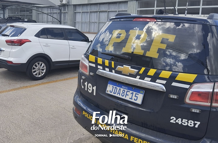 PRF prende mulher e recupera veículo clonado na BR-116, em Vacaria