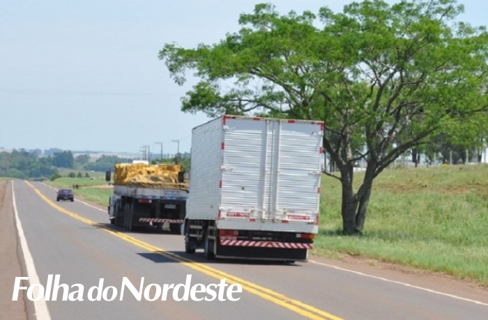 Mortes no trânsito caem durante a pandemia, exceto entre caminhoneiros