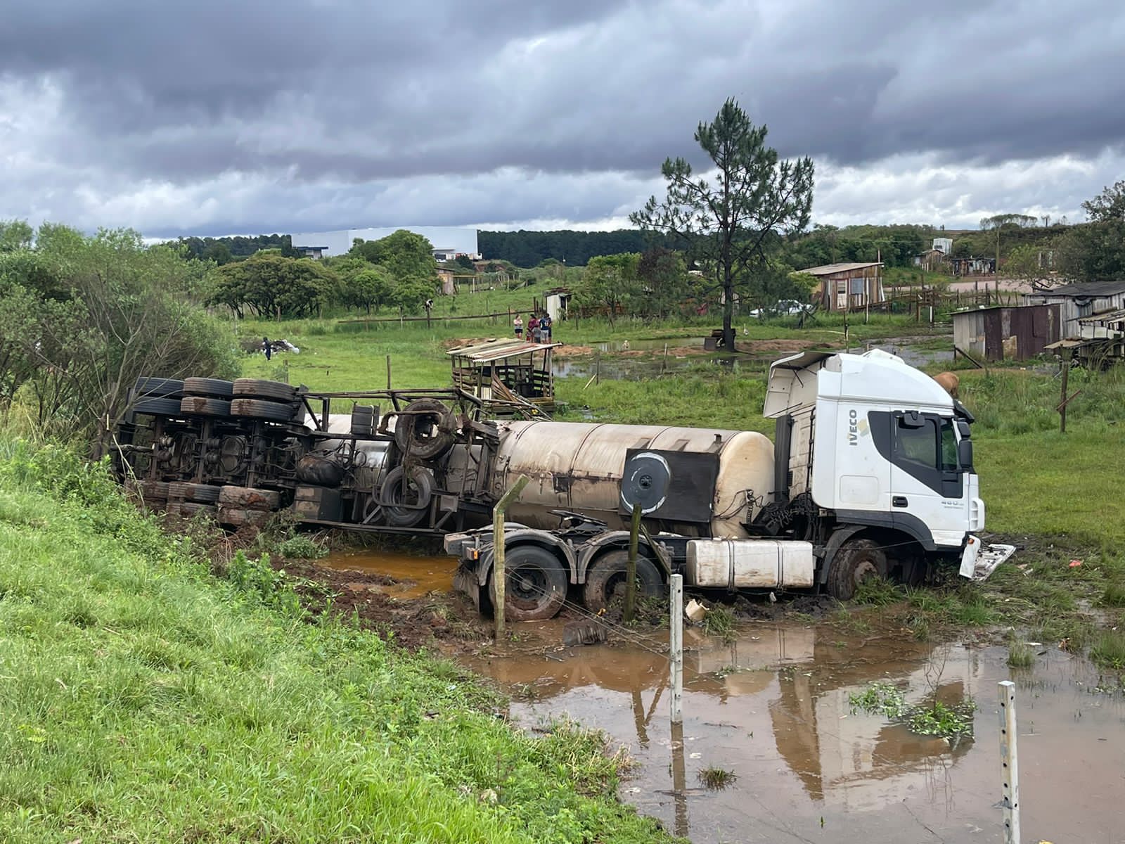 Colisão frontal resulta em morte na BR 285