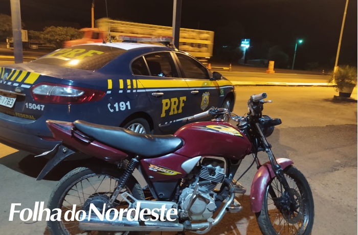 PRF prende criminoso, apreende menor e recupera uma motocicleta em Sarandi 