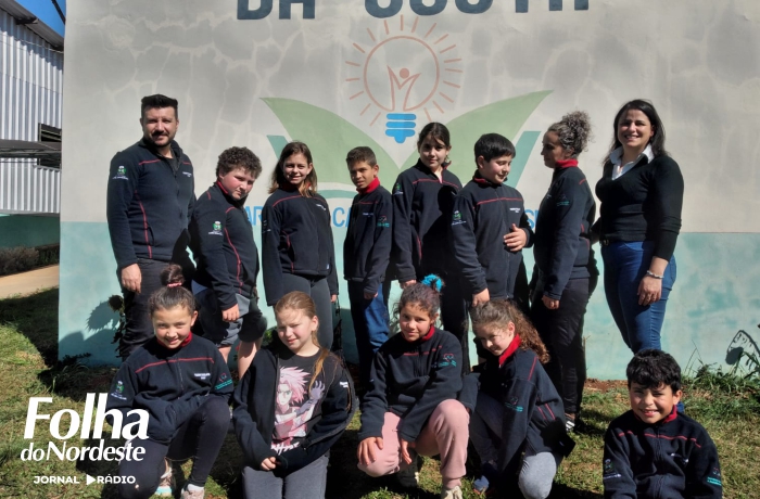 Integrantes do projeto Pequenos Vigilantes de Capão Bonito do Sul recebem uniforme 
