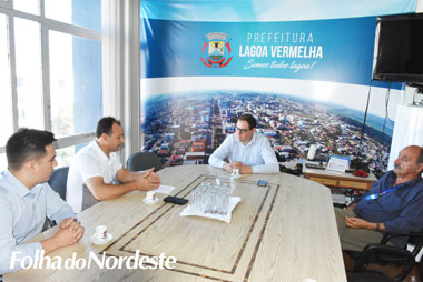 Presidente do Legislativo mantém reunião com Executivo Municipal
