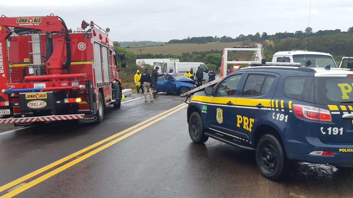PRF atende acidente com duas mortes na BR 285 em Passo Fundo