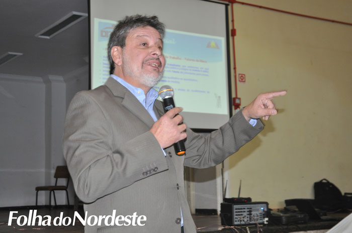 Empresários ouvem palestra sobre saúde ocupacional