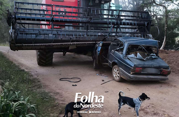 Colisão entre carro e colheitadeira deixa homem gravemente ferido no interior de Sananduva