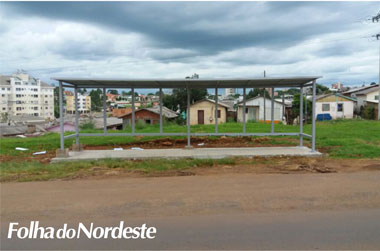 Governo Municipal instala 20 novas paradas de ônibus