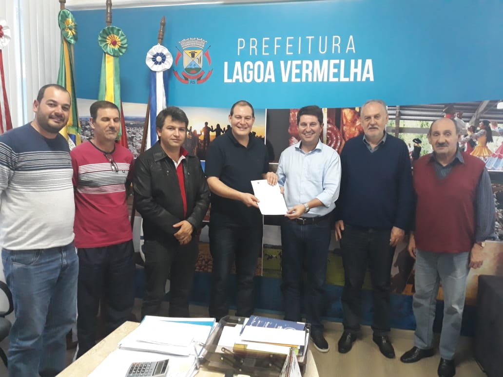 Parlamentar anuncia emenda de R$ 250 mil para Clemente Argolo