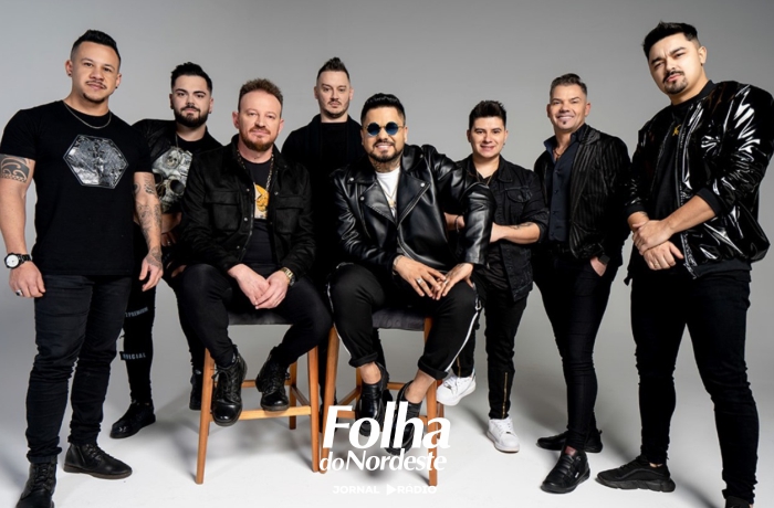 Natal Encantado segue com programação especial nesta quinta-feira, com chegada do Papai Noel e show da Rainha Musical