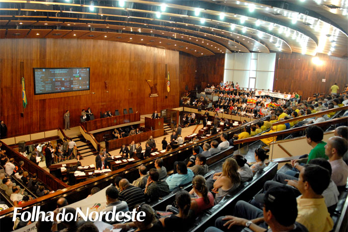 Deputados aprovam proposta da LDO 2020 sem aumento nos gastos com recursos do Tesouro
