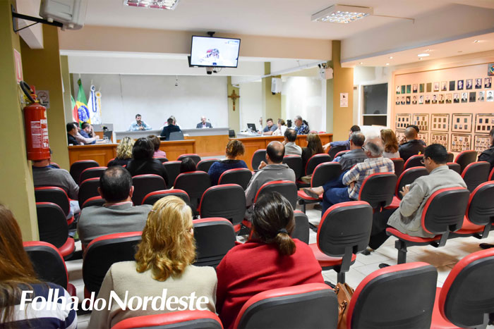 Câmara retoma Sessões na próxima segunda-feira e inaugura novo mobiliário do Plenário