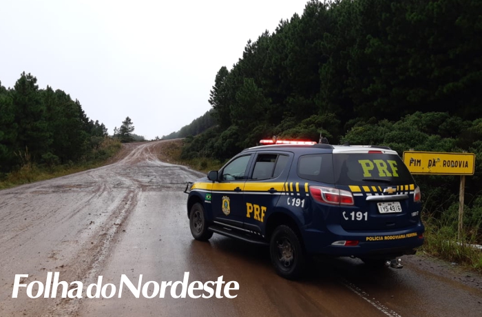 PRF resgata casal de idosos perdido na serra da Rocinha