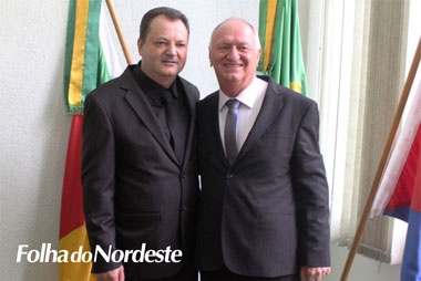 Leomar José Foscarini assume em Sananduva
