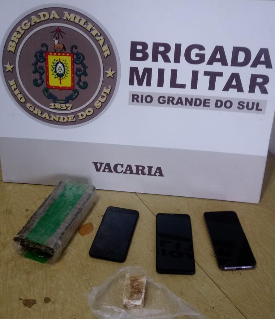 Homem é preso em Vacaria pela Brigada Militar após arremessar drogas no Presídio