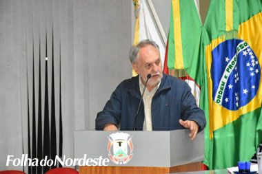 Líder do governo na Câmara rebate críticas de Cerioli