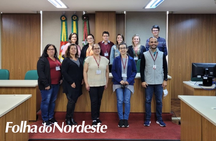 Unidade da Junta Comercial - JucisRS de Lagoa Vermelha participa de capacitação para novos analistas