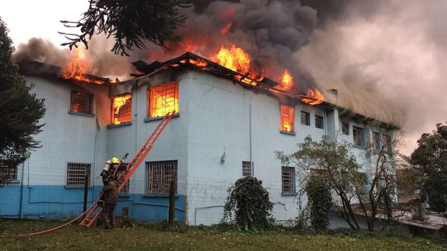 Incêndio consumiu o Asilo Santa Isabel em Vacaria