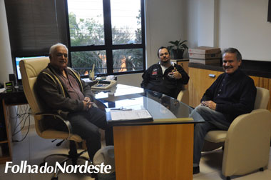 Direção da Lagoa FM visita Folha do Nordeste