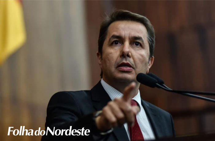Turra quer apenas um ano de auxílio para ex-governadores