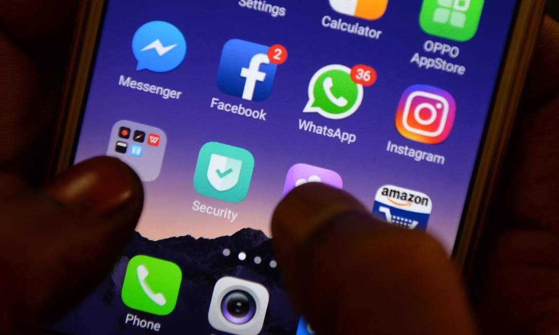 Facebook envia equipe para centro de dados da empresa na Califórnia tentar resolver falhas manualmente