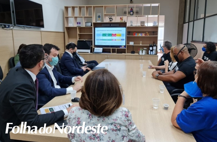 Estado apresenta reajuste de 32% na tabela do magistério