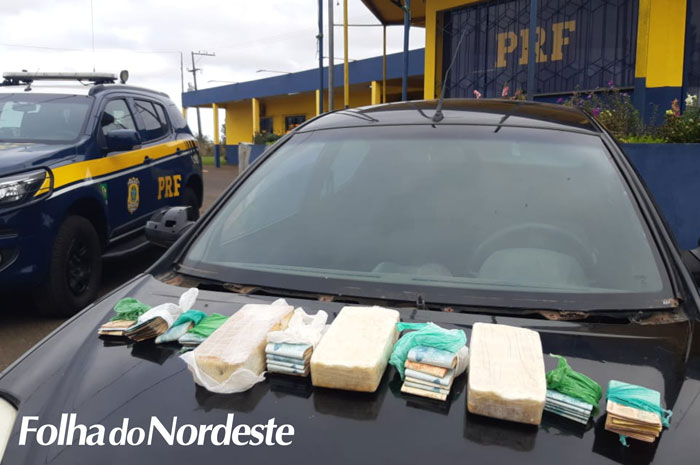 PRF apreende 3 quilos de crack e mais de 30 mil reais com traficantes em Vacaria