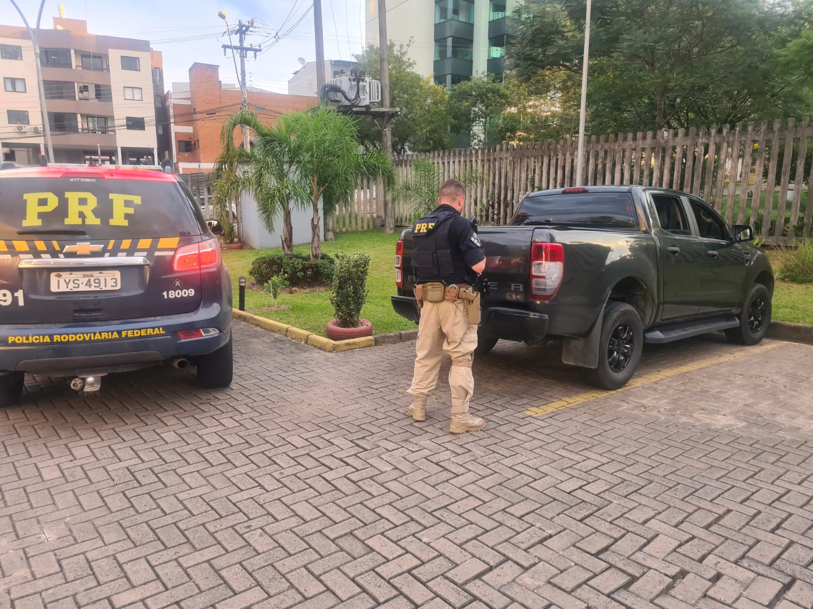 PRF recupera caminhonete adquirida pelo golpe do falso depósito 
