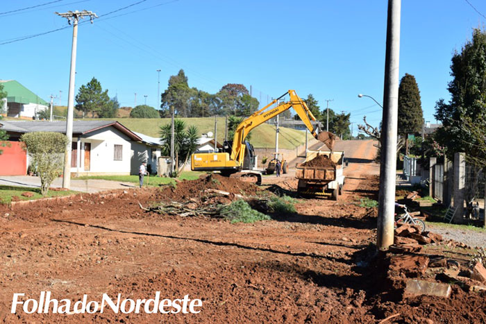 Governo de Ibiraiaras inicia obras de pavimentação na Cirilo Rossoni