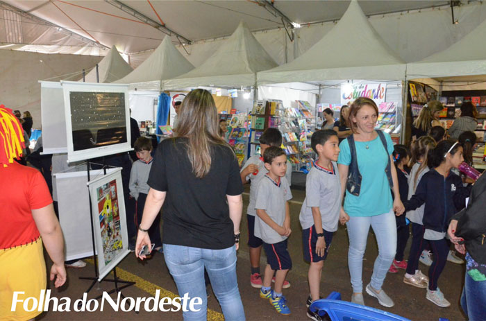 Lagoa Vermelha em ritmo de Feira do Livro 2019
