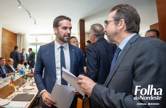 Governador participa de reunião sobre texto da Reforma Tributária e entrega carta com posicionamento do Estado