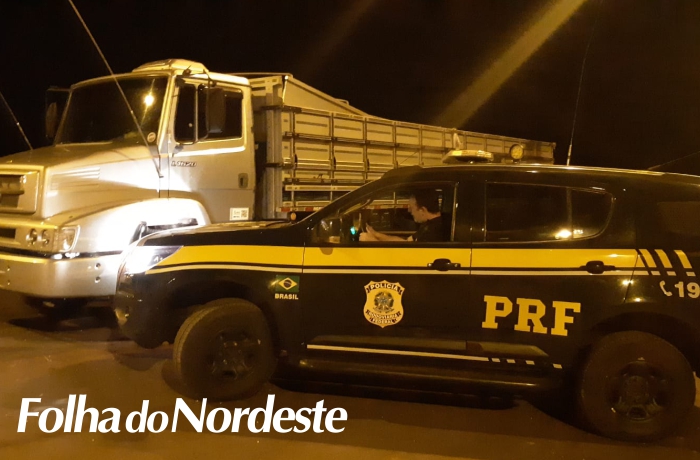 PRF recupera caminhão furtado