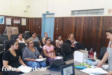 Secretaria Municipal da Saúde promove capacitação para profissionais de higienização